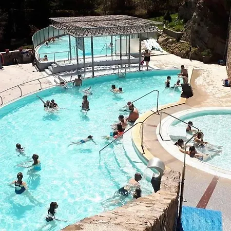 T2 Avec Piscine, Ideal Pour Les Curistes 公寓 *